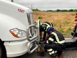 Emergency-Towing-San-Bernardino-Heavy-Duty-Towing-Wilson-Towing